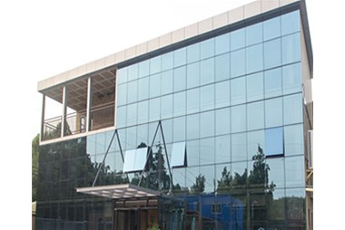 集裝箱做的辦公樓，辦公環(huán)境美美的！